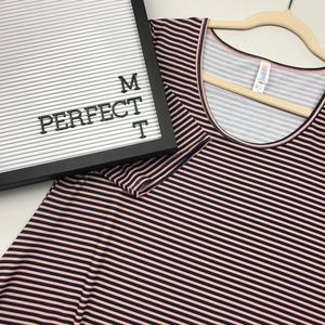 *BRAND NEW* LuLaRoe M Perfect T